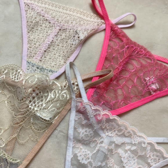 New 4 Pack of Thongs - Picture 2 of 3